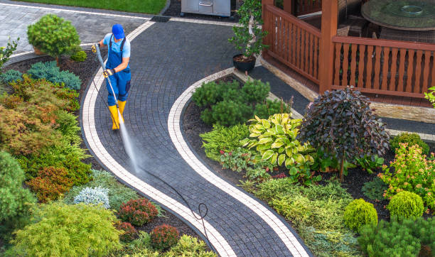 Best Deck Pressure Washing  in Kohler, WI